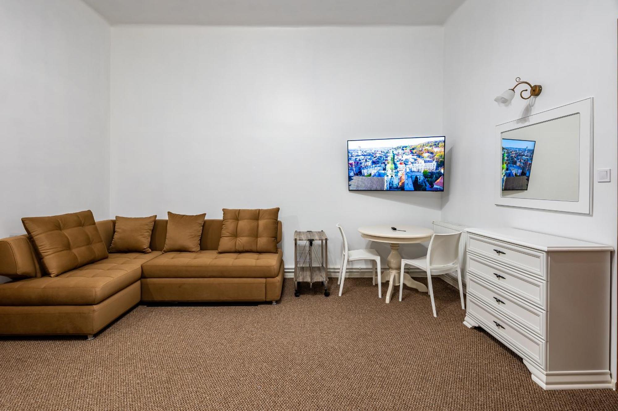 Designer Apartment! The Center! Валова 29 Lviv Kültér fotó