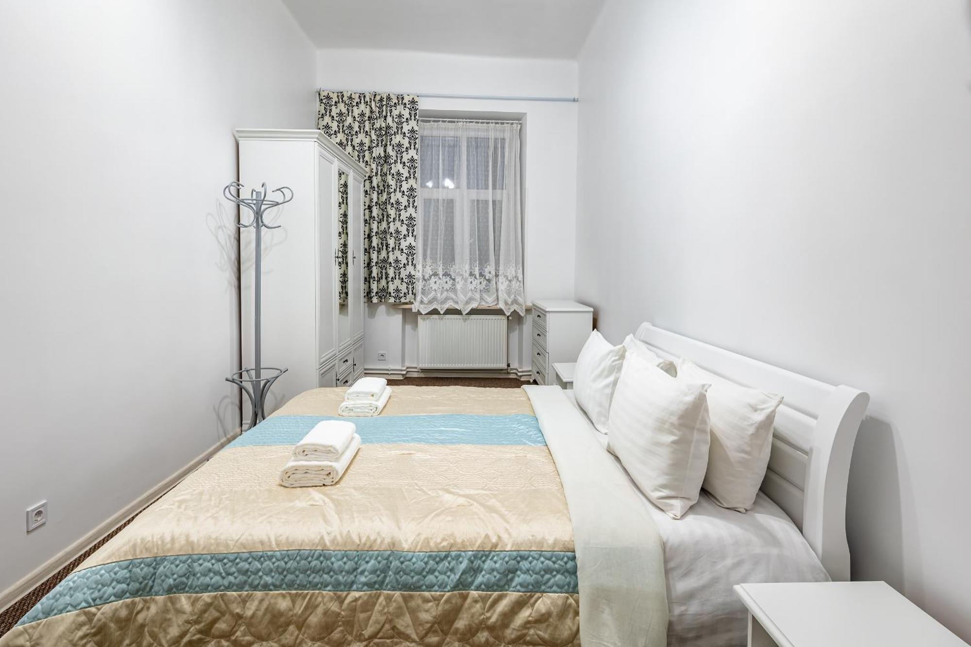 Designer Apartment! The Center! Валова 29 Lviv Kültér fotó