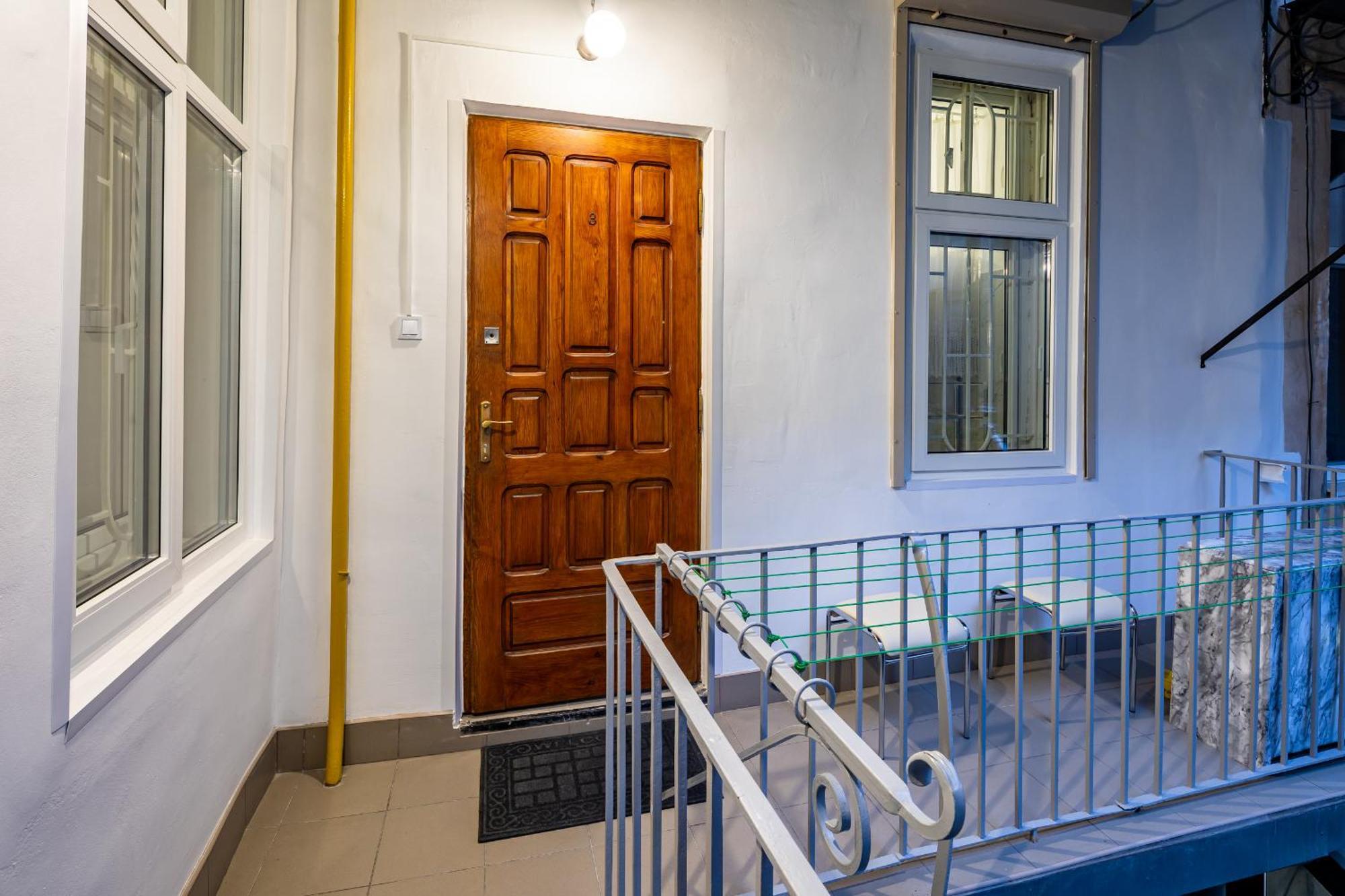 Designer Apartment! The Center! Валова 29 Lviv Kültér fotó