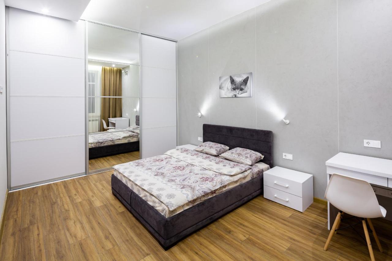 Designer Apartment! The Center! Валова 29 Lviv Kültér fotó
